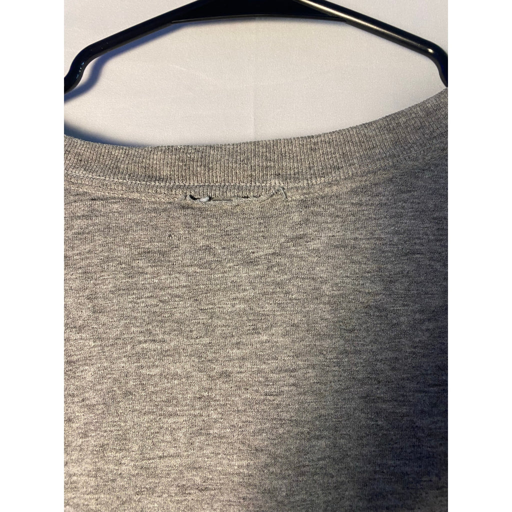 Vintage IU Indiana University Arch Embroidered Gray Crewneck Sweater Men's XL