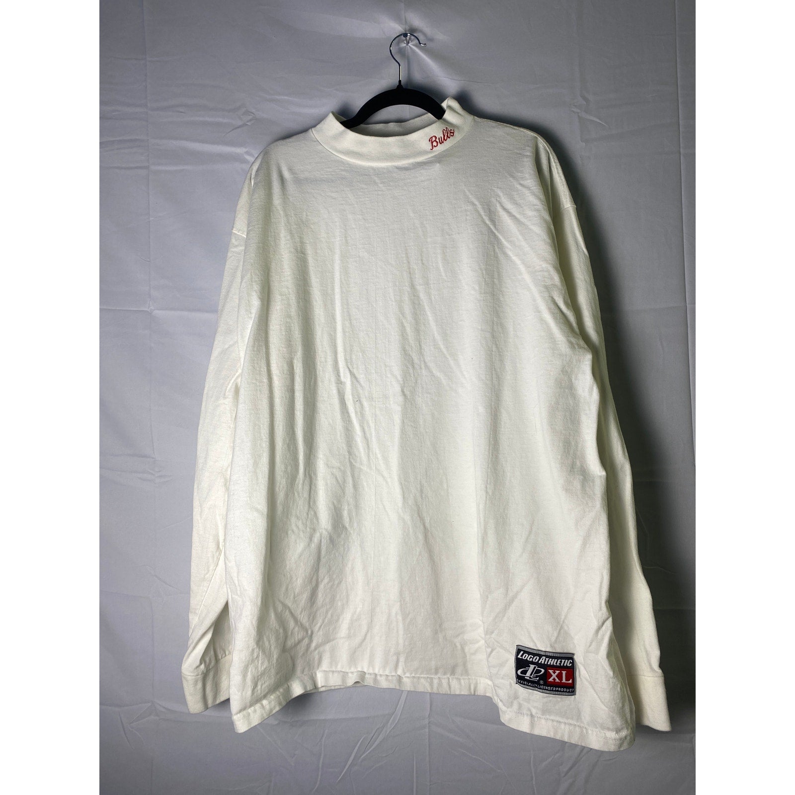 Logo Athletic Embroidered NBA Bulls White Mock Neck Long Sleeve Shirt Men's XL