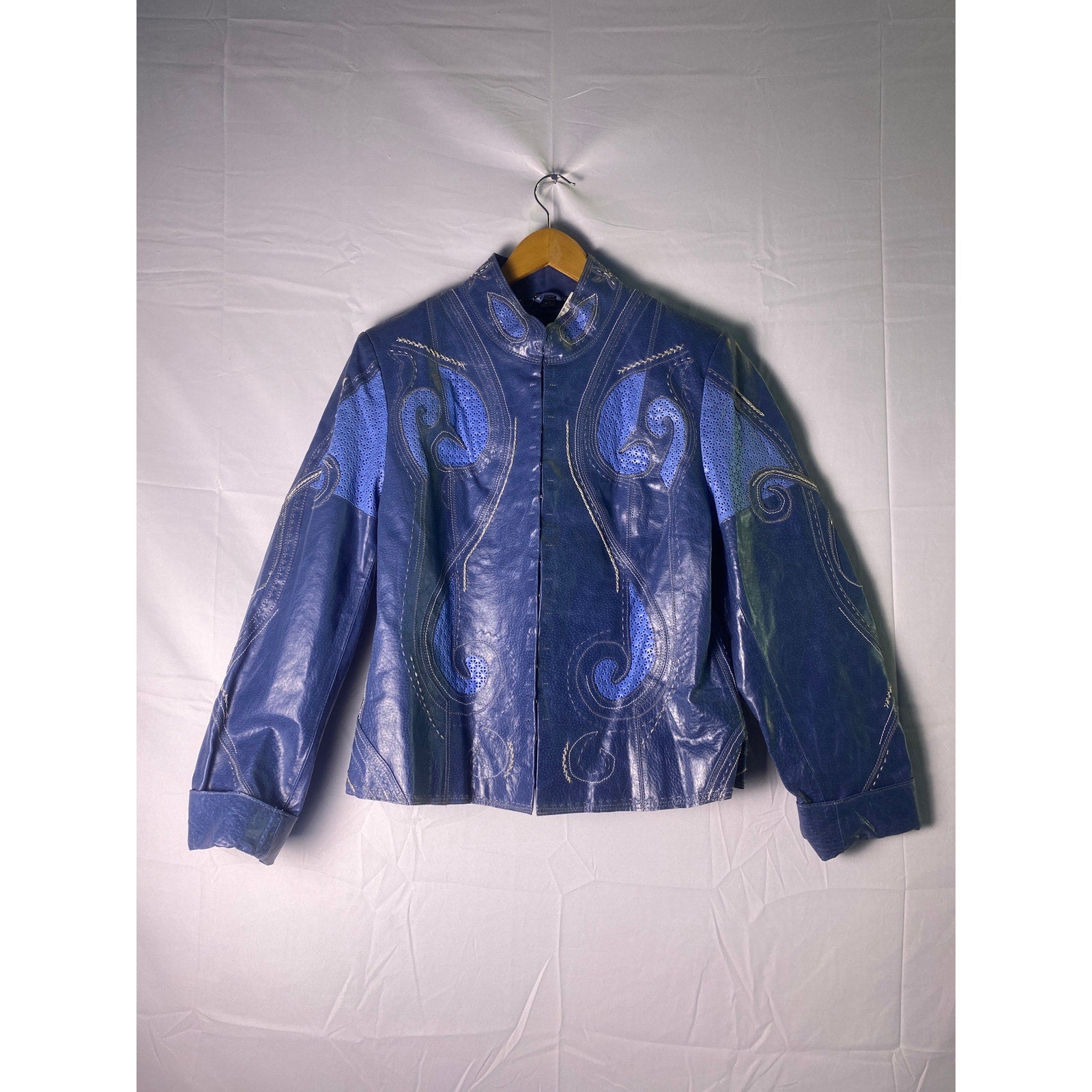 Vintage 90s Pamela McCoy Blue Laser Cut Leather Jacket Women's Size Medium