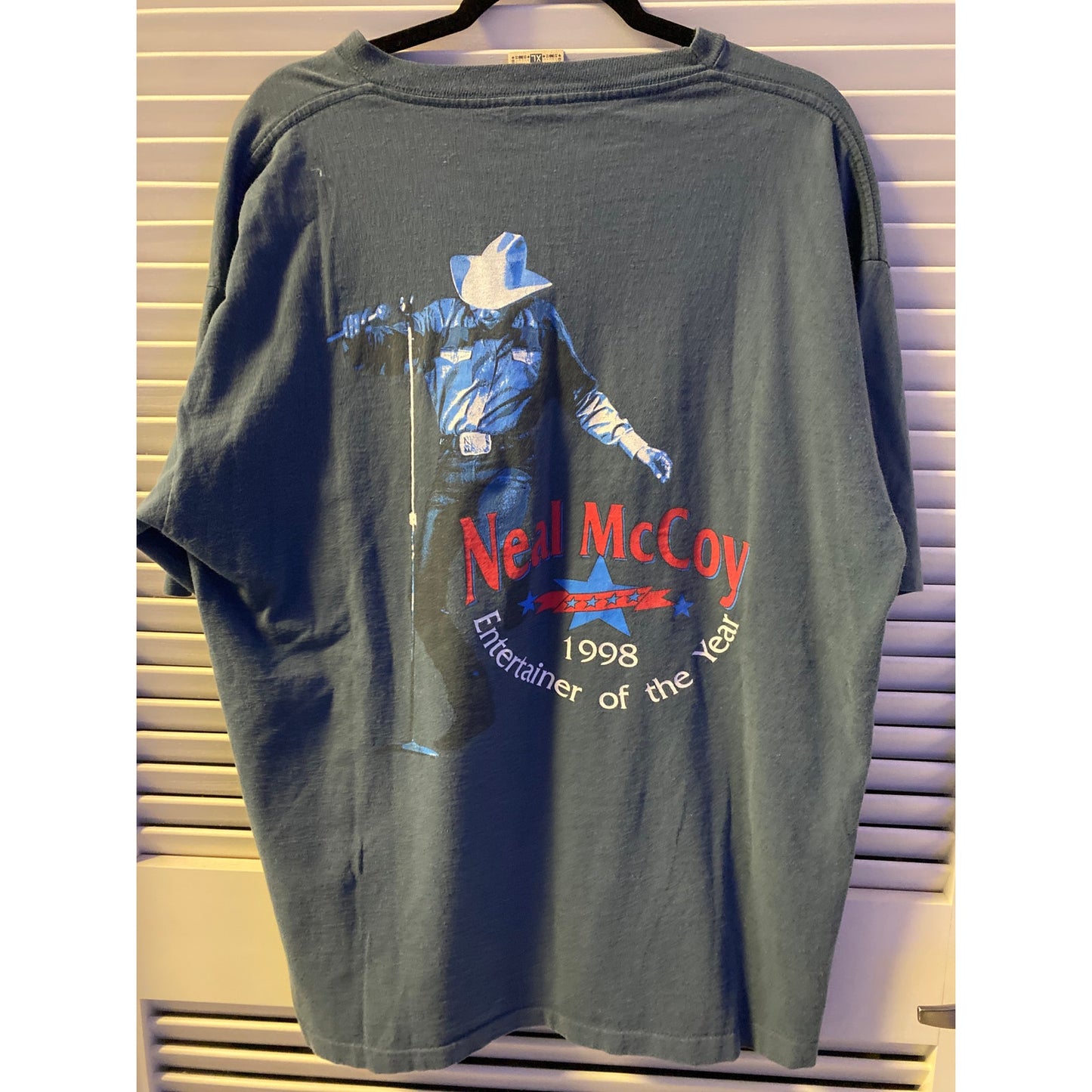 Vintage Neal McCoy 1998 Entertainer Of The Year Concert Graphic Print Shirt XL
