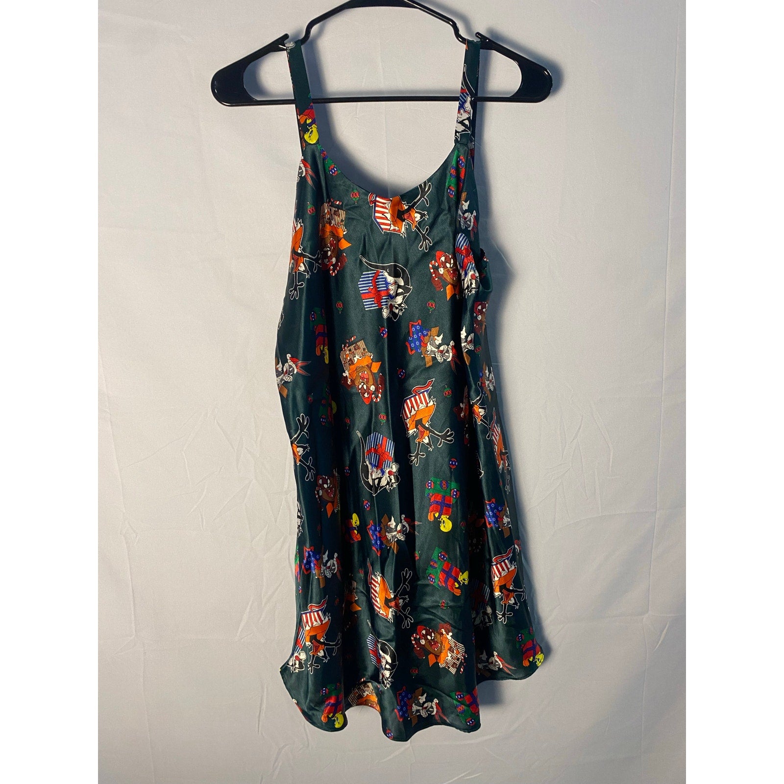 Vintage 1997 Warner Brothers Looney Tunes Silky Nightgown Christmas Size Large