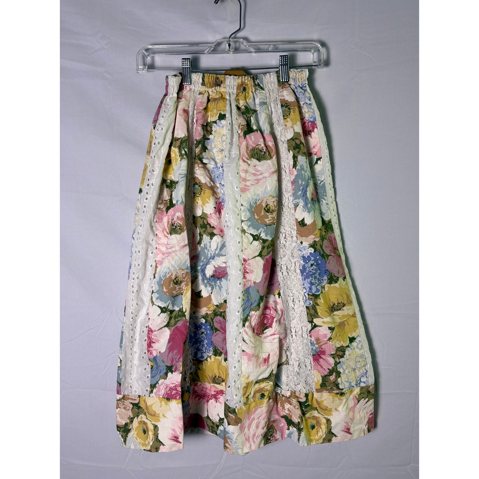 1970 Mr. Hank White Lace with Multicolor Floral Patchwork Skirt A-line Maxi XS/S