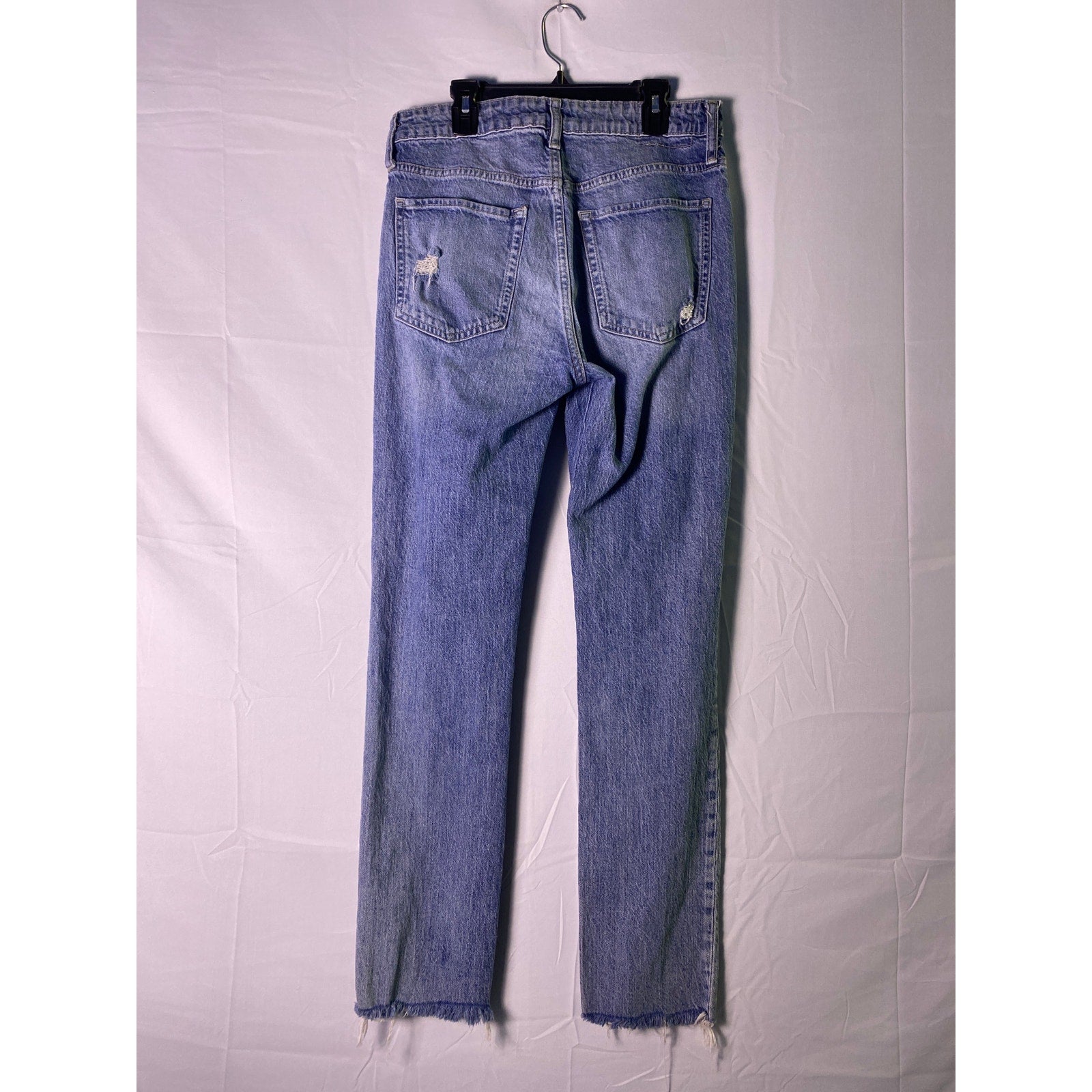 GAP Blue Denim Boyfriend Cut Distressed Jeans 5-Pockets Women's Size 6/28 Tall