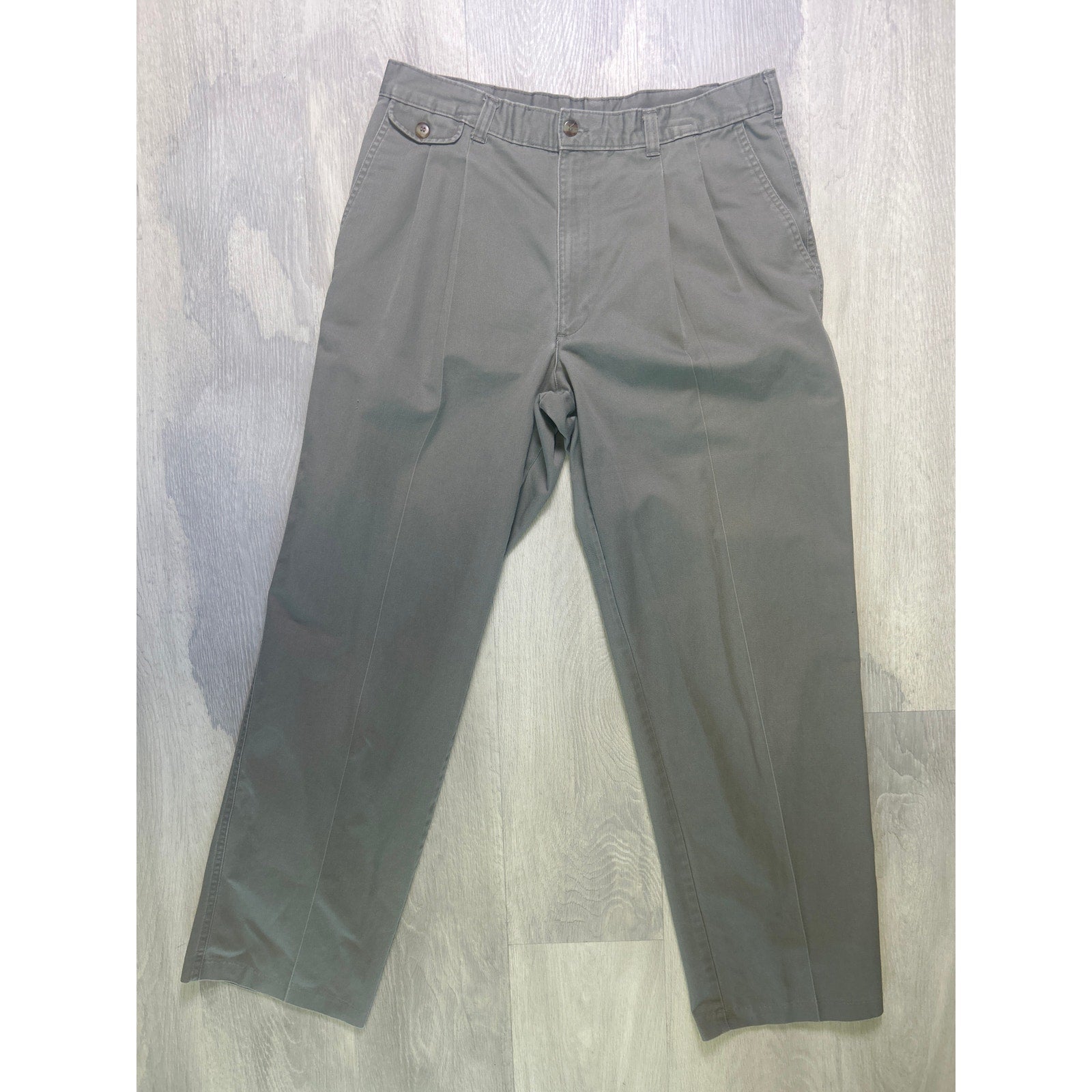 McGregor Gray Straight Leg Ankle Pants Casual Men's Size 31?