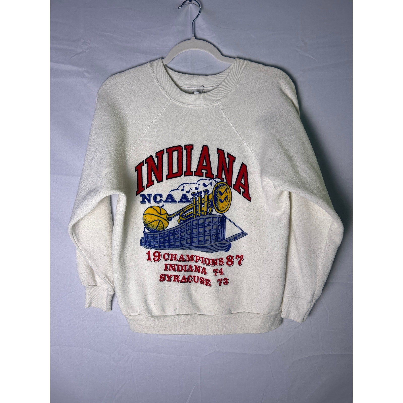 Champion NCAA INDIANA 1987 Champions White Crewneck Sweatshirt Women's Medium