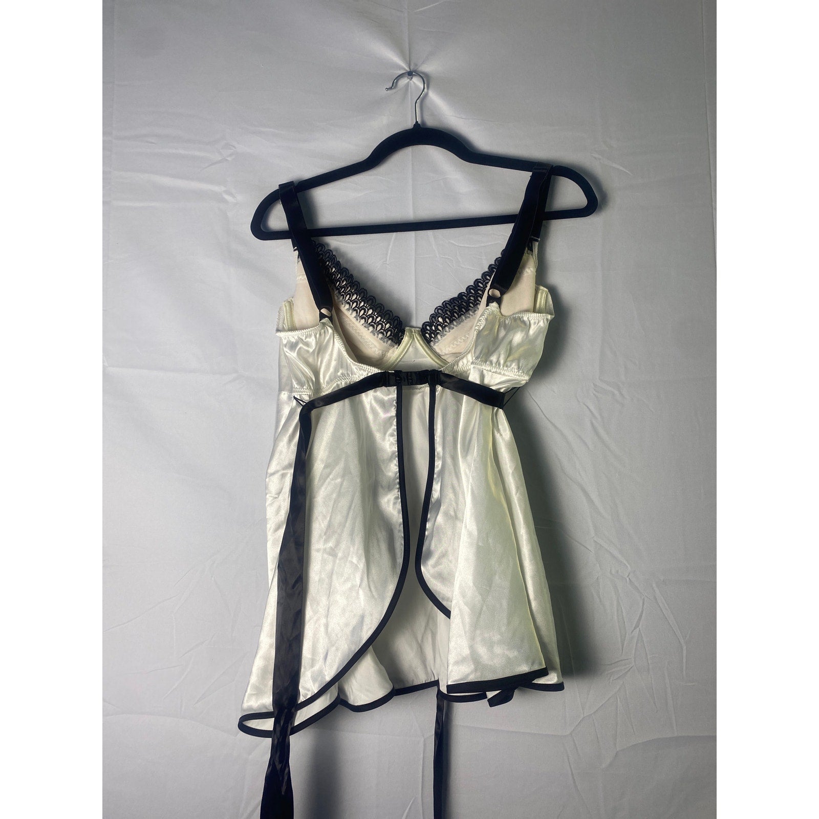 Vintage Intimate Attitudes Tie Waist White/Black Lingerie Top Plus Size 1X