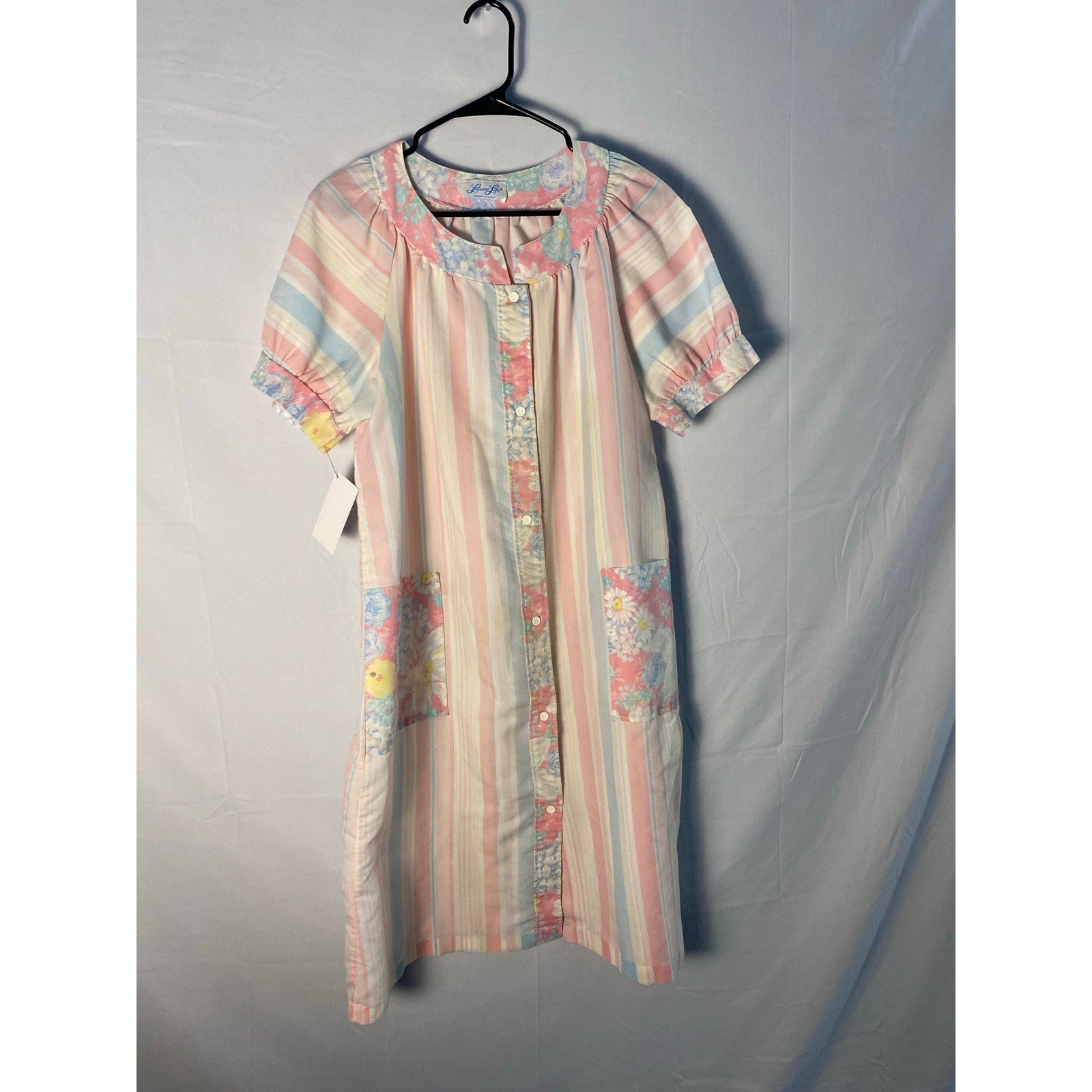 Vintage 80’s Leisure Life Pink Pastel Button Up Dress Sleepwear Bed Jacket Large