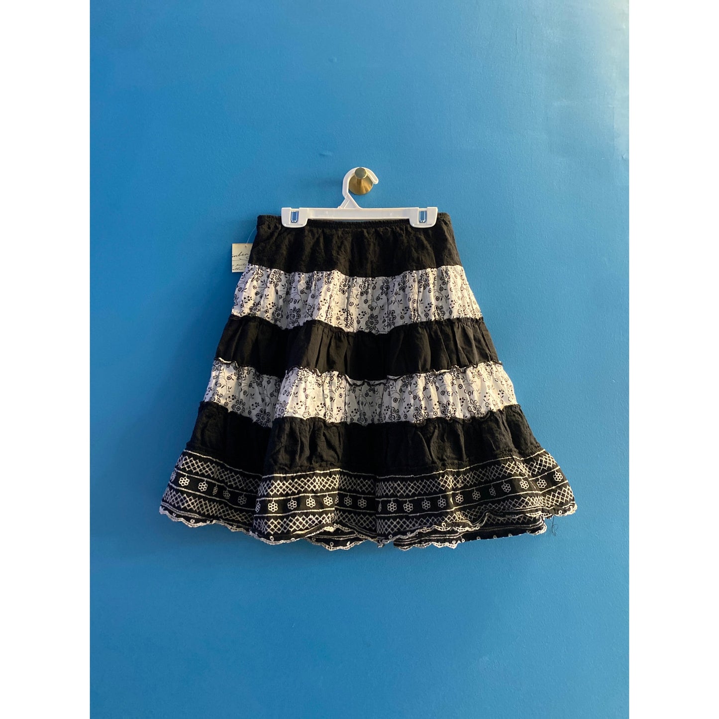 Y2K Joe Benbasset Black White Cotton Floral Tiered Flare Skirt Womens Size Small