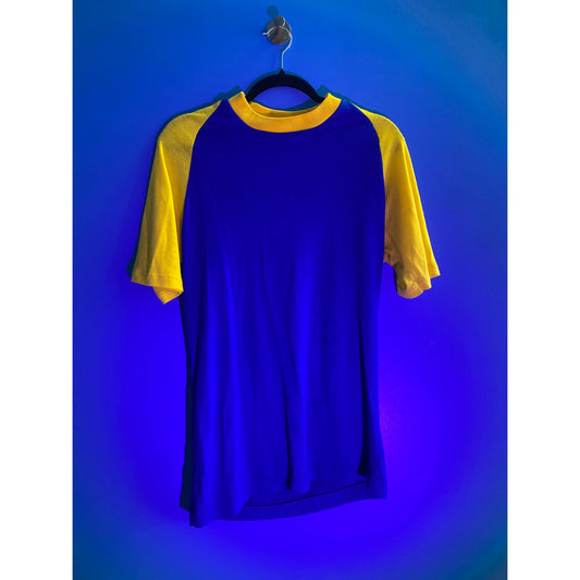 Vintage Colorblock Round Neck Cotton Blend Blue Yellow T-Shirt Mens Size Medium?