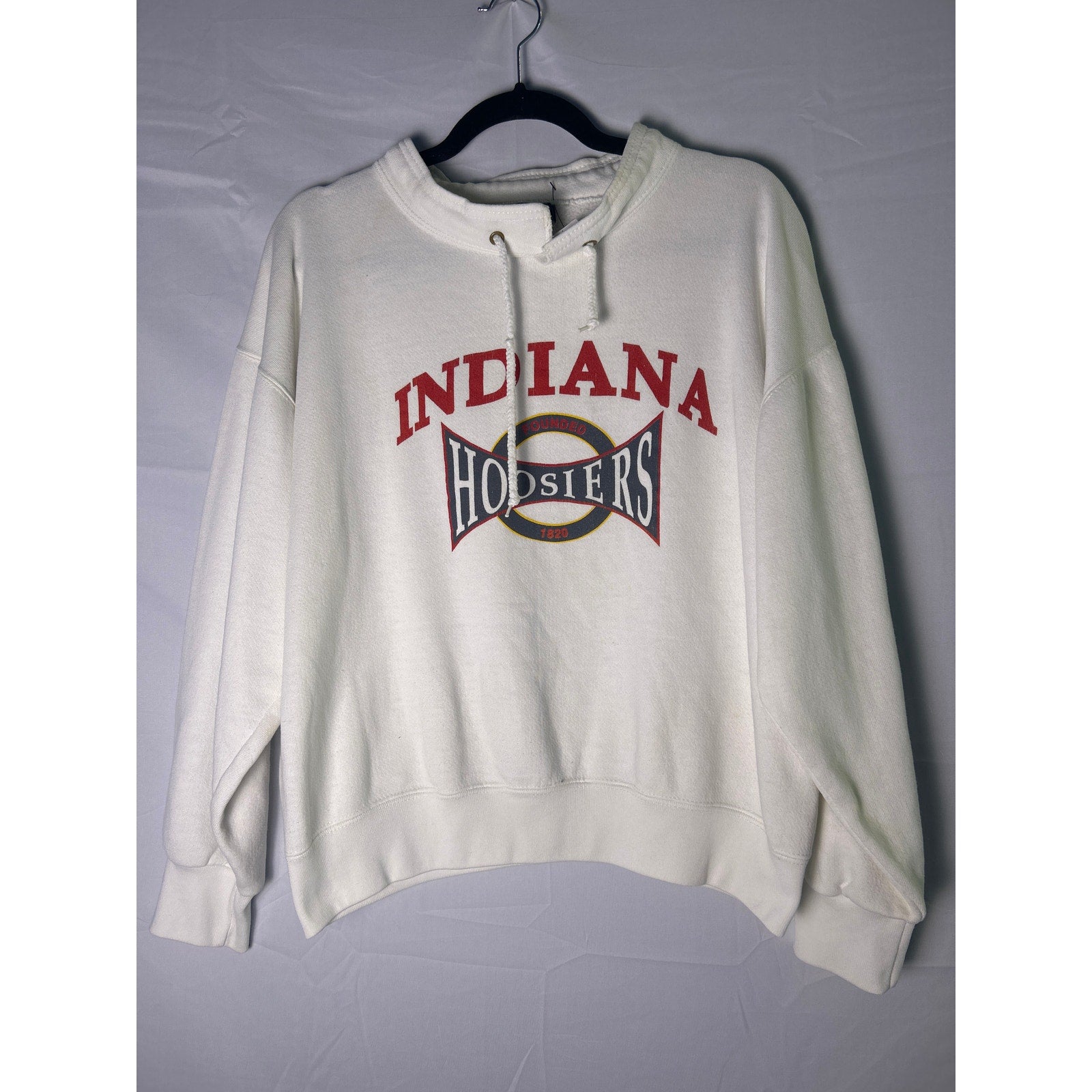 Famous Sportswear Indiana Hoosiers Pullover White Sweatshirt Men's Size Large
