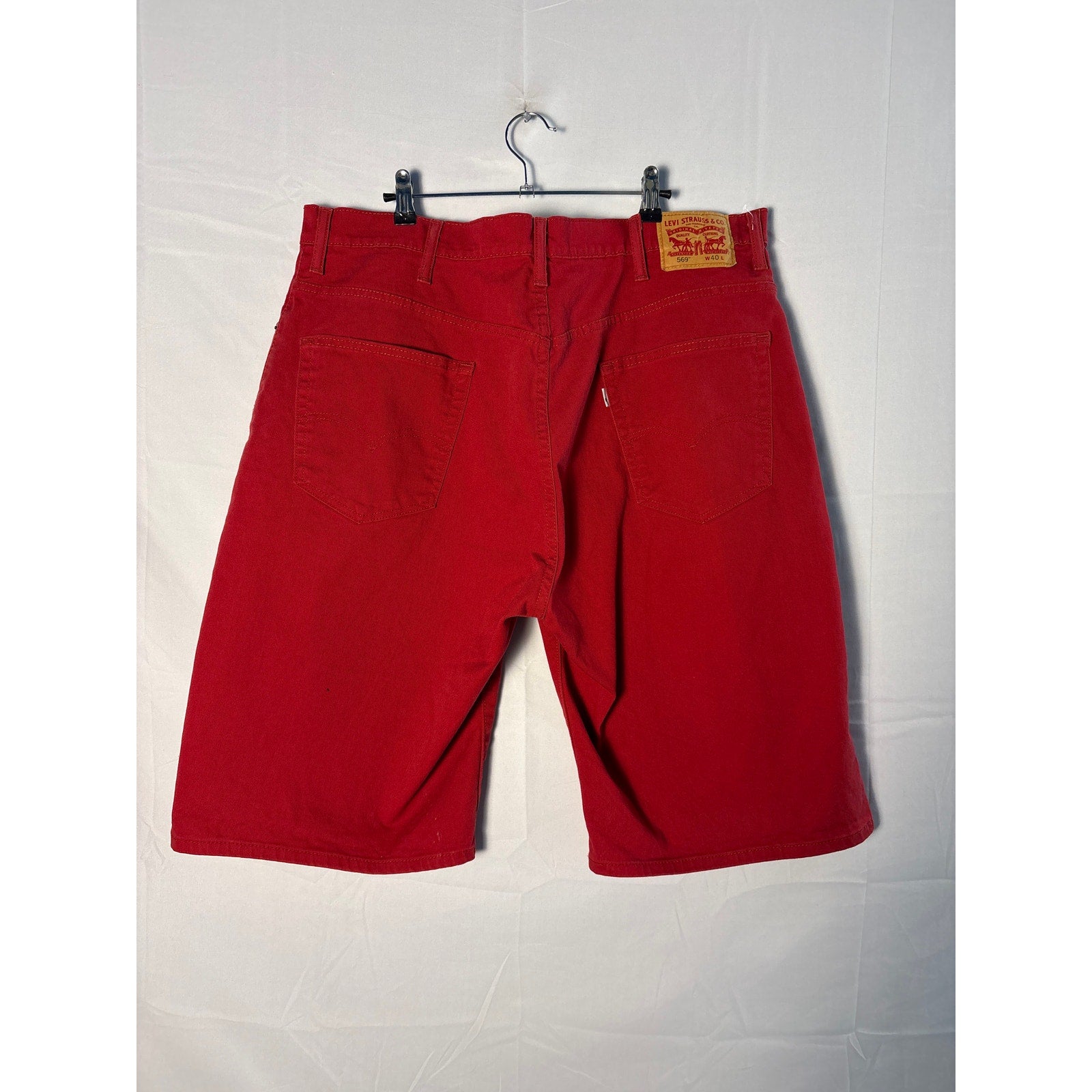 Vintage Levi's 569 Premium Denim Jorts Shorts Red Flat Front Pockets Men's 40