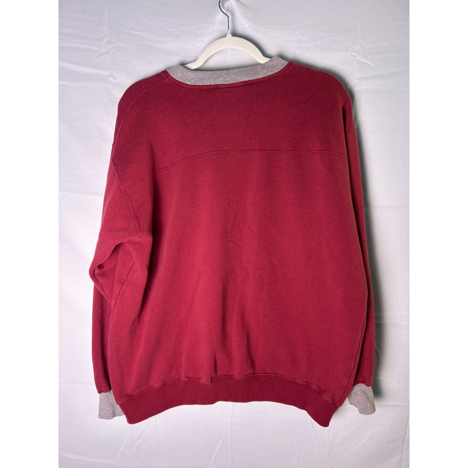 Lee Sport Embroidered Indiana Hoosiers Gray Red Pullover Sweatshirt Men's Large