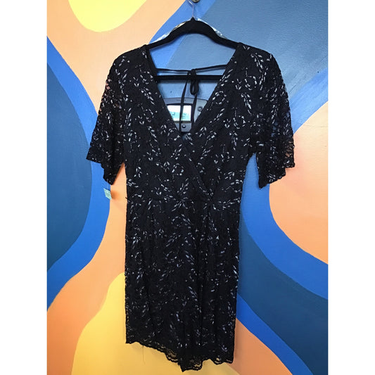 CR V-neck Black Metallic Lace Wrap Romper Short Sleeve Women's Size Large