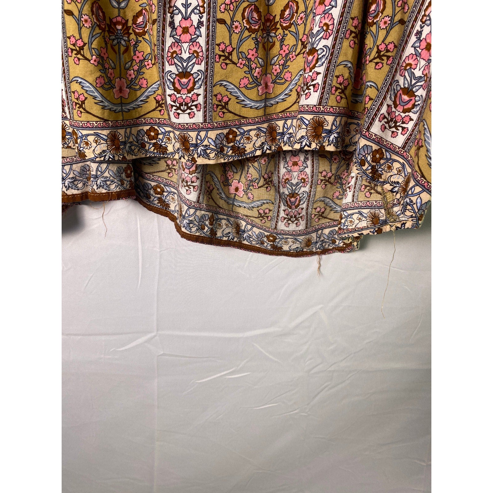 Hayden Los Angeles Tan Floral Flowy Boho Peasant Blouse Top Women's Plus 1XL