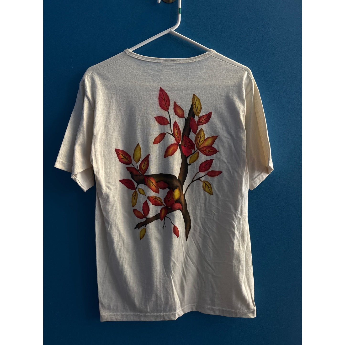 Anvil Pheasant Leaves Floral Painted White Shirt Women's Size Medium