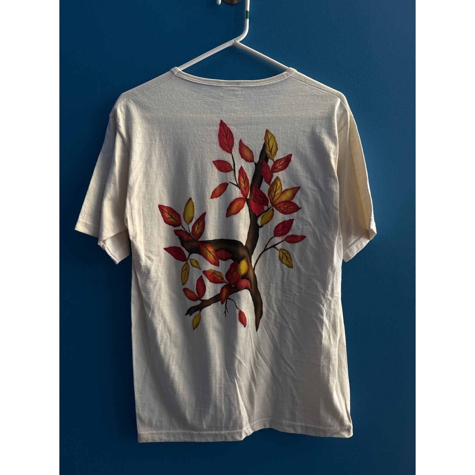 Anvil Pheasant Leaves Floral Painted White Shirt Women's Size Medium