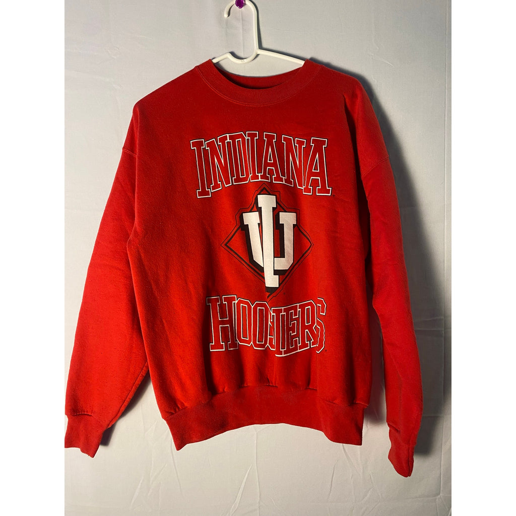 Simple IU Neck Crew