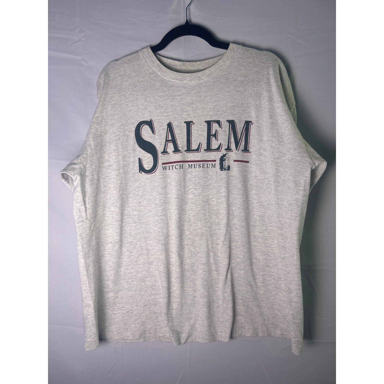 Tee Jays SALEM Witch Museum Print Gray T-shirt Men's Size XL
