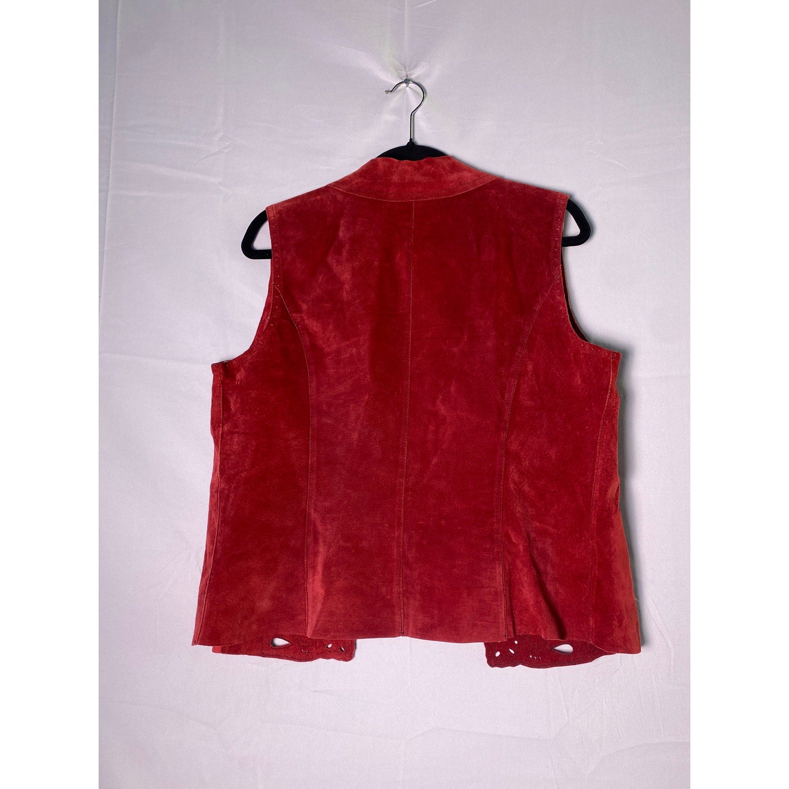 Coldwater Creek Red Suede Vest Jacket 100% Leather Women's Size Medium
