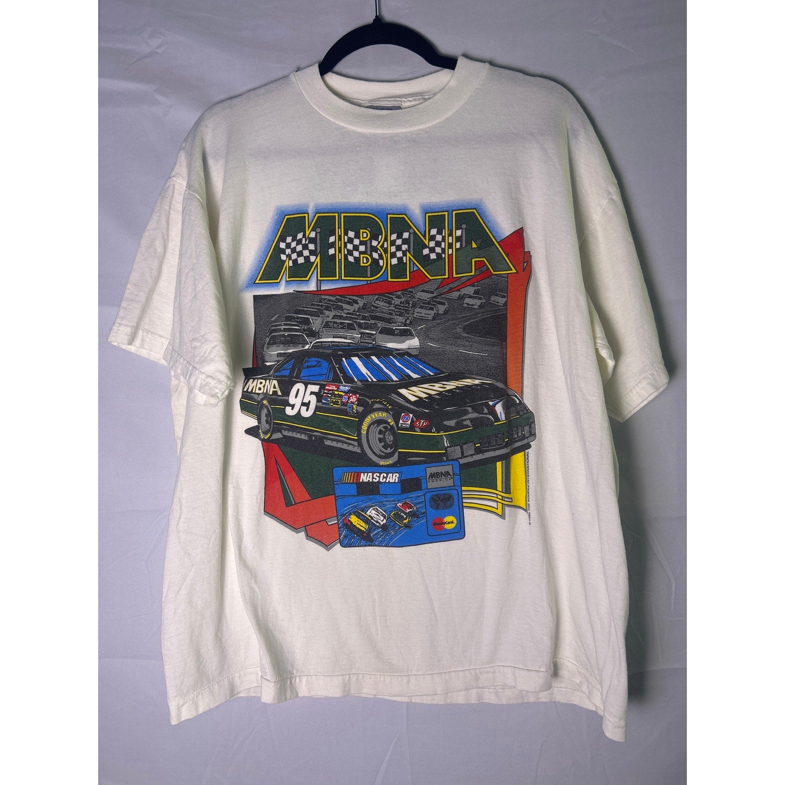 Vintage 1995 NASCAR #95 MBNA Motorsports White T-shirt Men's Size XL