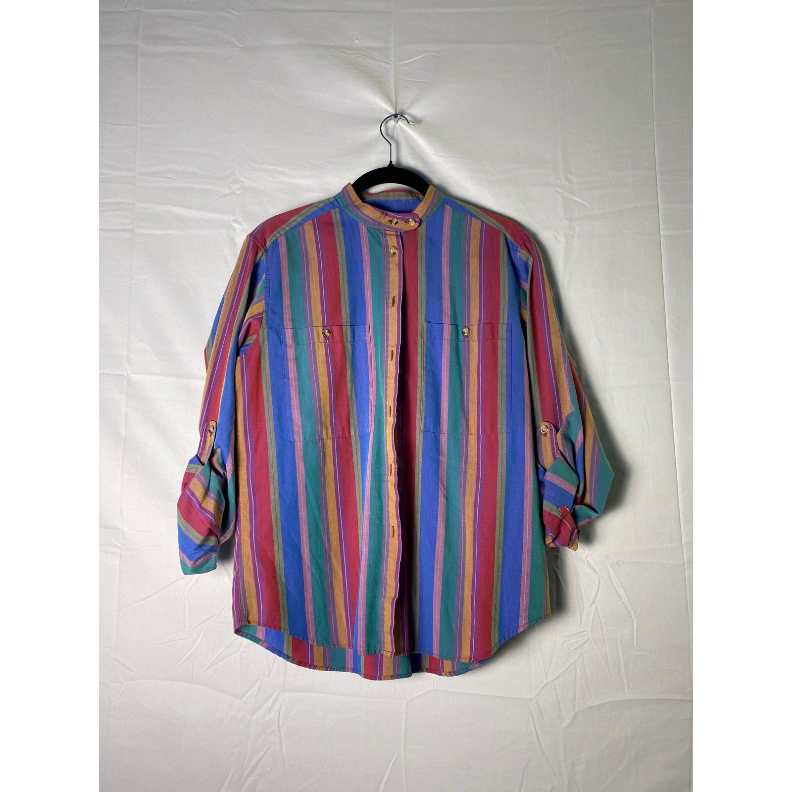 Liz Claiborne Blue Pink Red Striped Button Up Long Sleeve Blouse Women's Size 8