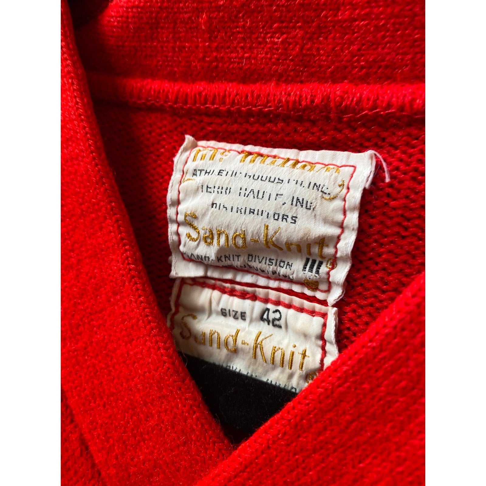 Vintage 60s Sand Knit V-neck Red Varsity Acrylic Knit Pullover Sweater Size L/XL