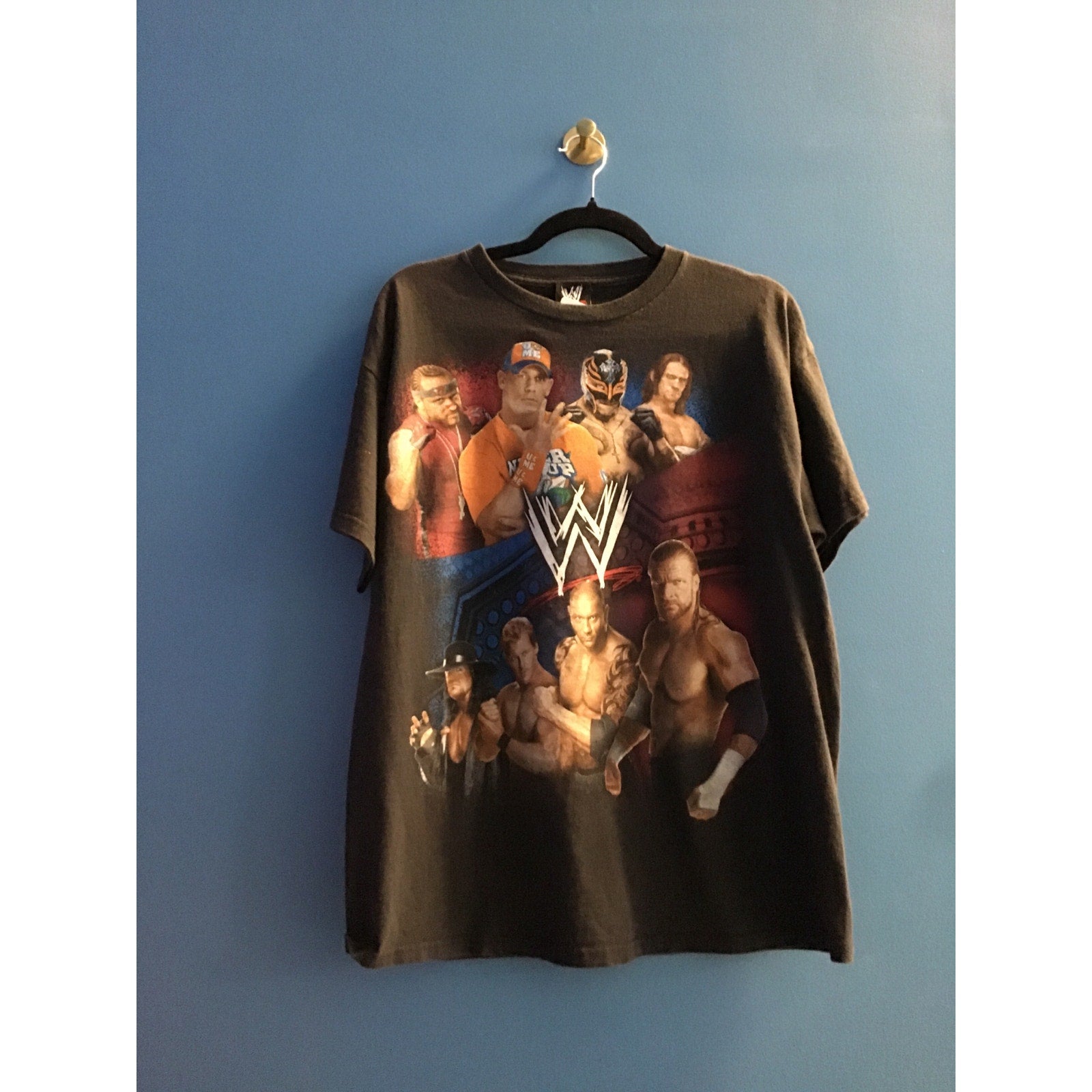 Vintage WWE 2009 World Tour Short Sleeve Black T-Shirt Adult Size Large