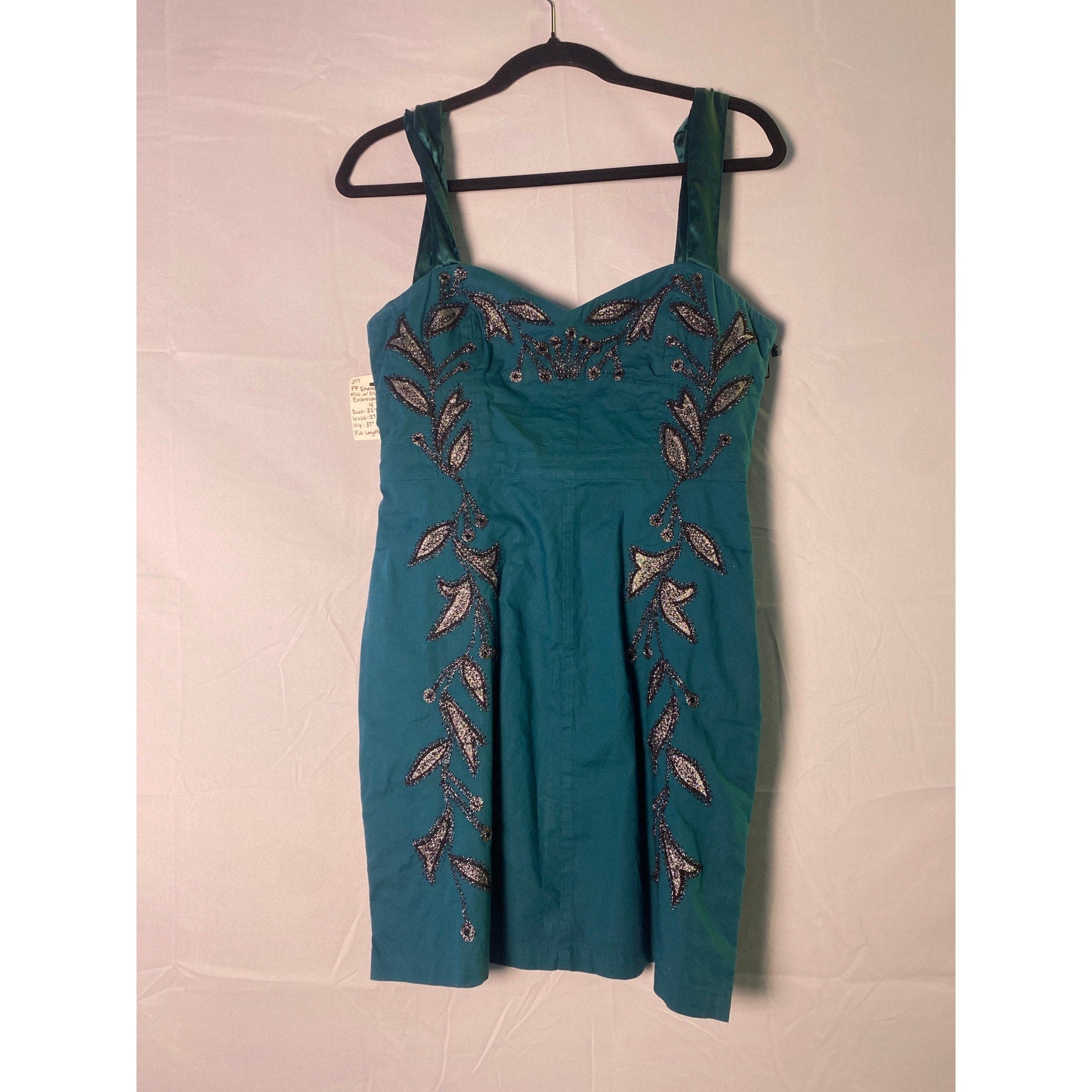 Free People Emerald Leaf Motif Mini Bodycon Dress Silver Black Embroidery Size 4