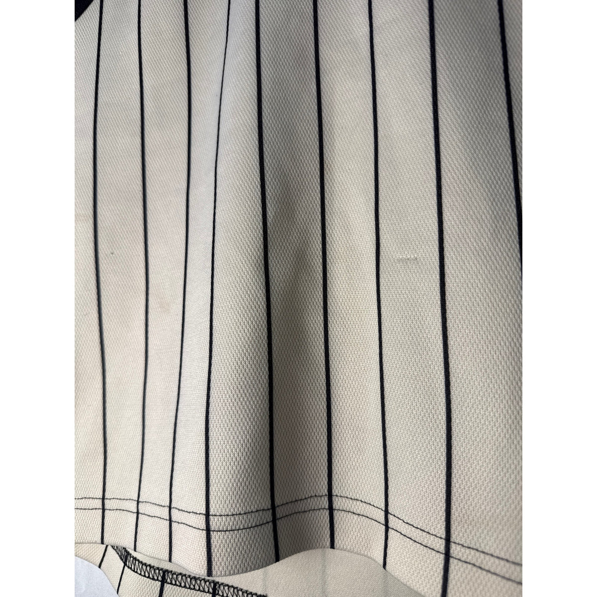NIKE MLB Sleeveless V-neck Jersey Cream Black Striped Men's Size Small