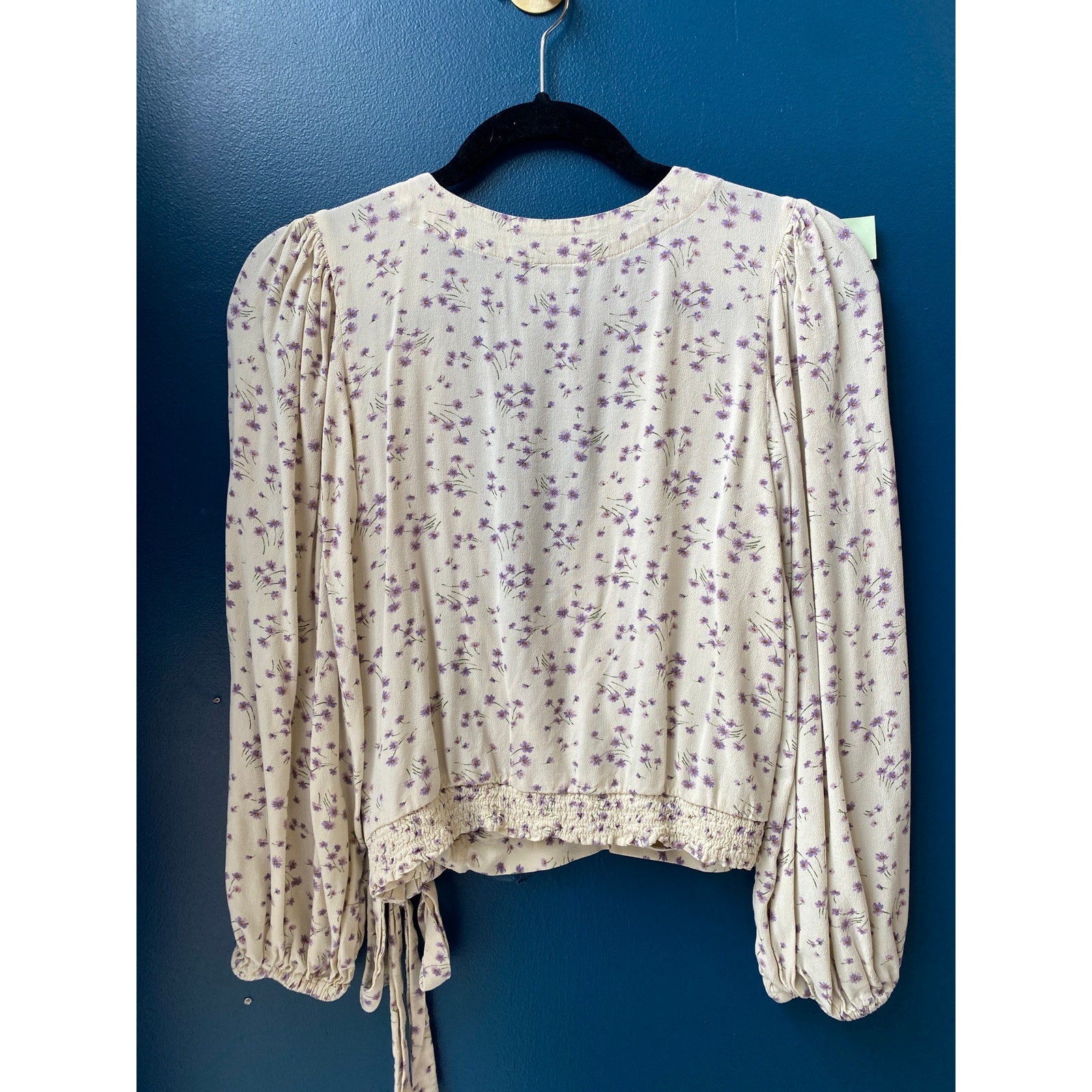 American Eagle AEO Purple Floral Faux Wrap Crop Long Sleeve Shirt Women's Small