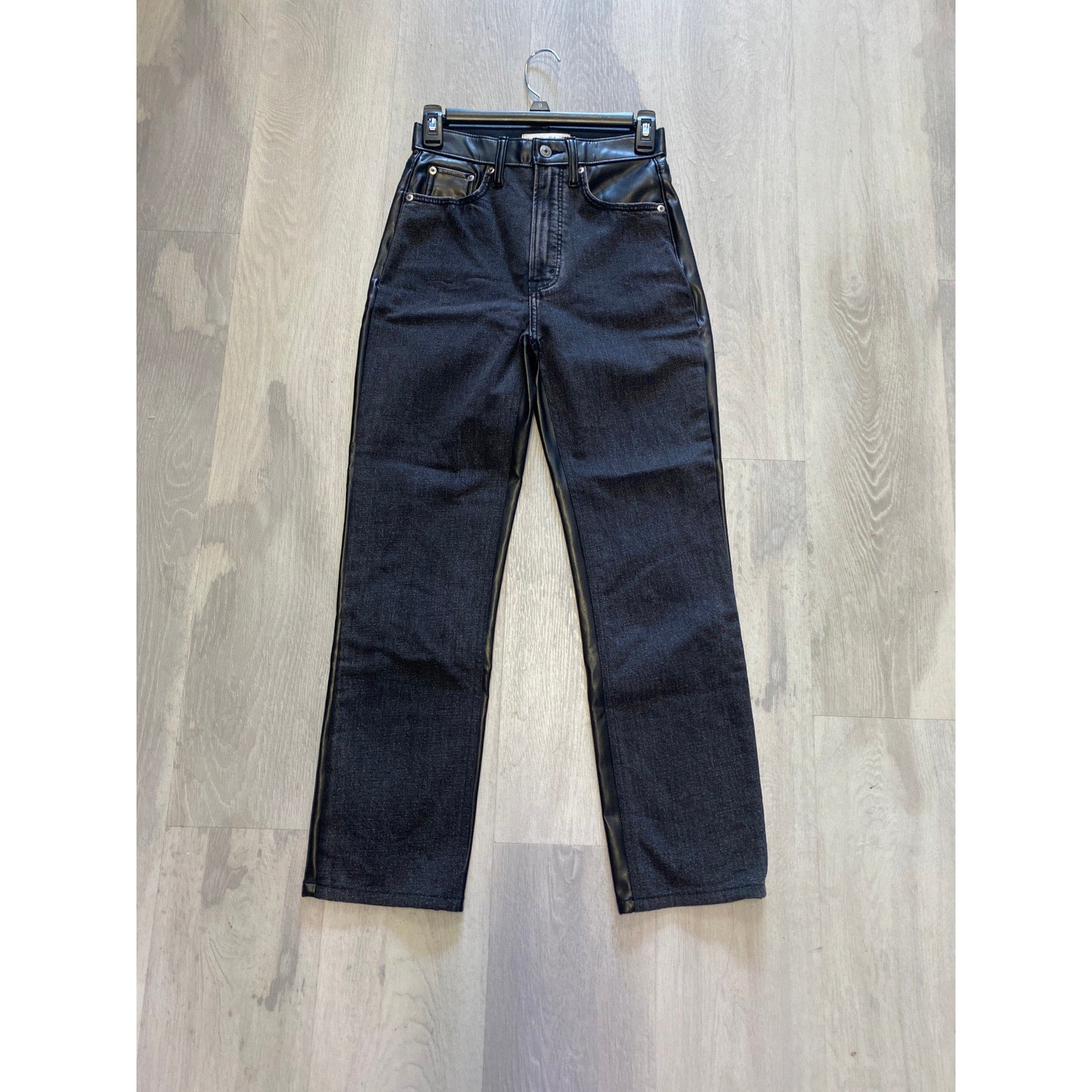 Abercrombie & Fitch The Ankle Straight Ultra High Rise Black Leather Pants 25/0