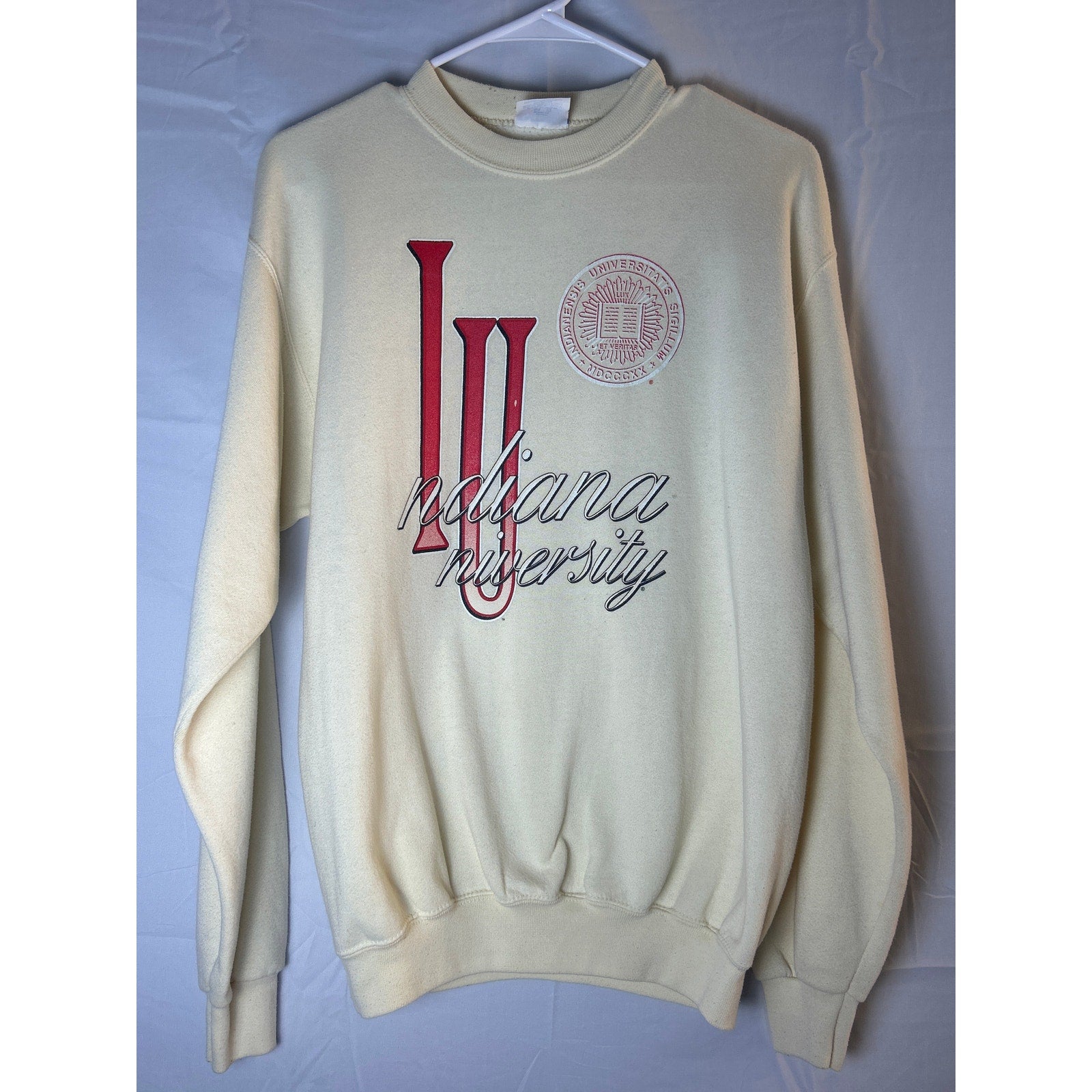 SANTEE by PLUMA Indiana University Light Yellow Crew Neck Pullover Sweatshirt M