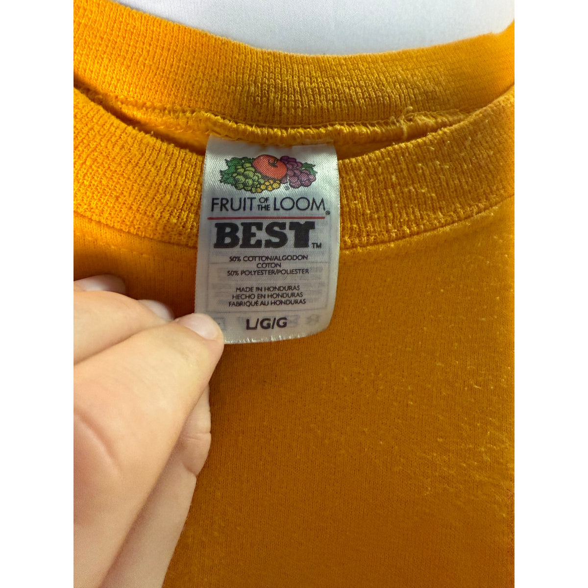 Fruit of the Loom Chicago, IL USA Crewneck Yellow Sweater Women's Size Large