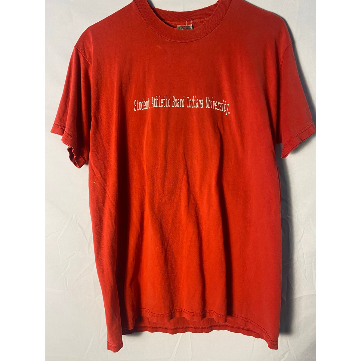 Vintage 90s IU Student Athletic Board Ripped Red Graphic Print Shirt Men's Large