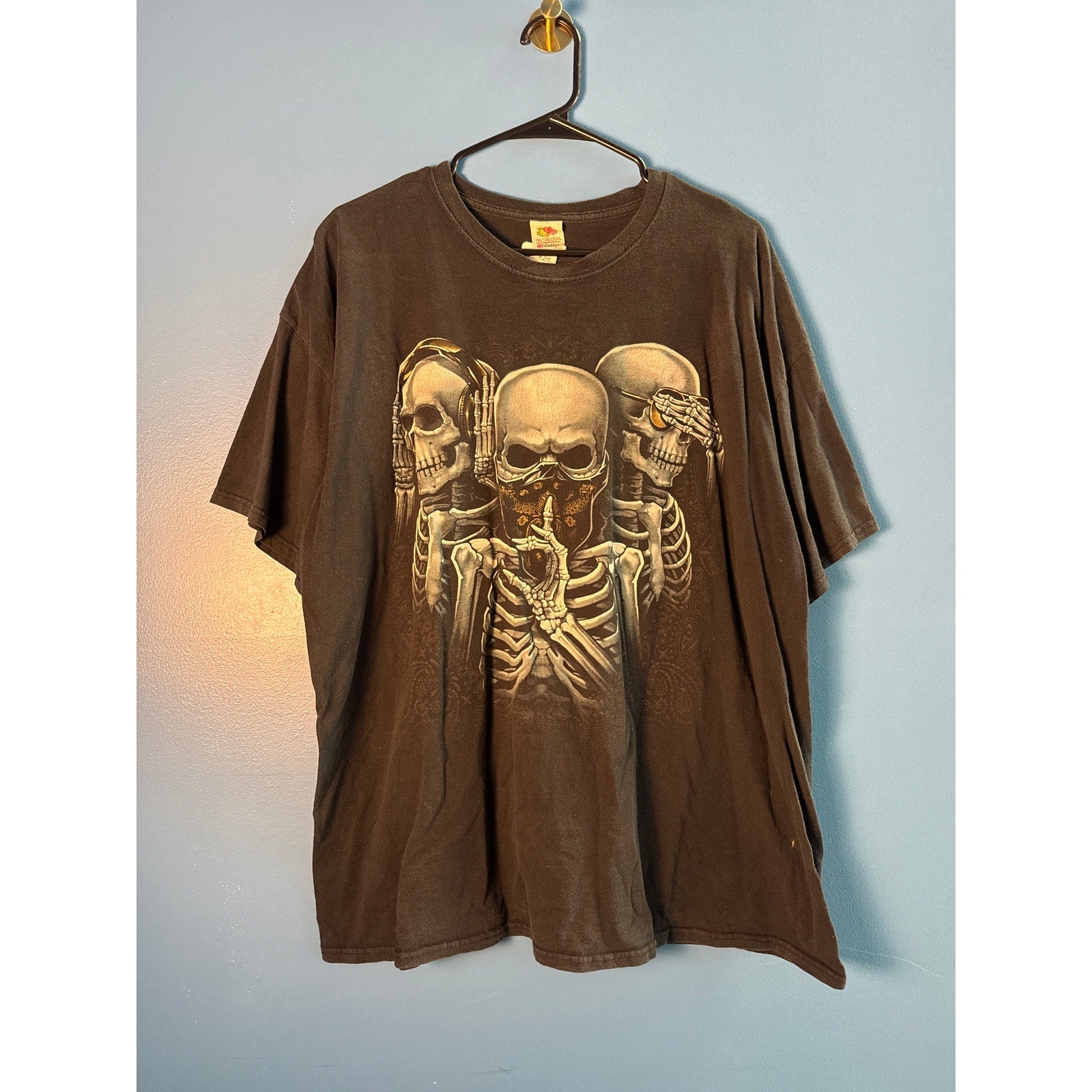 Fruit of the Loom See No Evil, Hear No Evil , Speak No Evil Skull Print Shirt 2X