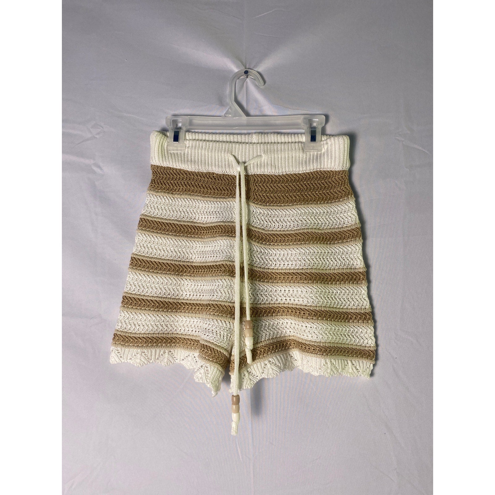Madden nyc White Tan Striped Crochet Tie Waist Shorts Women's Size XS