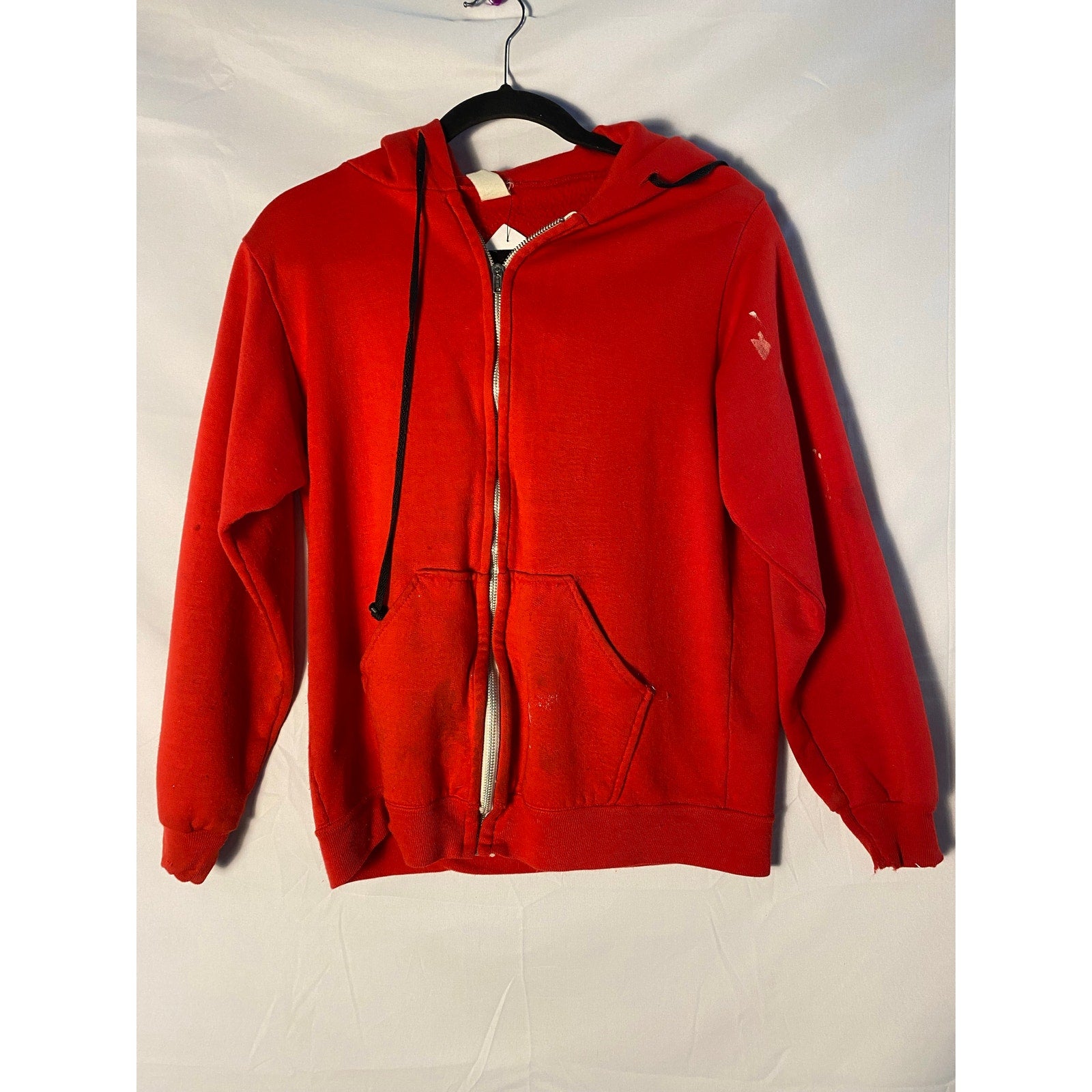 80s Vintage Red Zip-Up Hoodie w/Paint Marks+Stains
