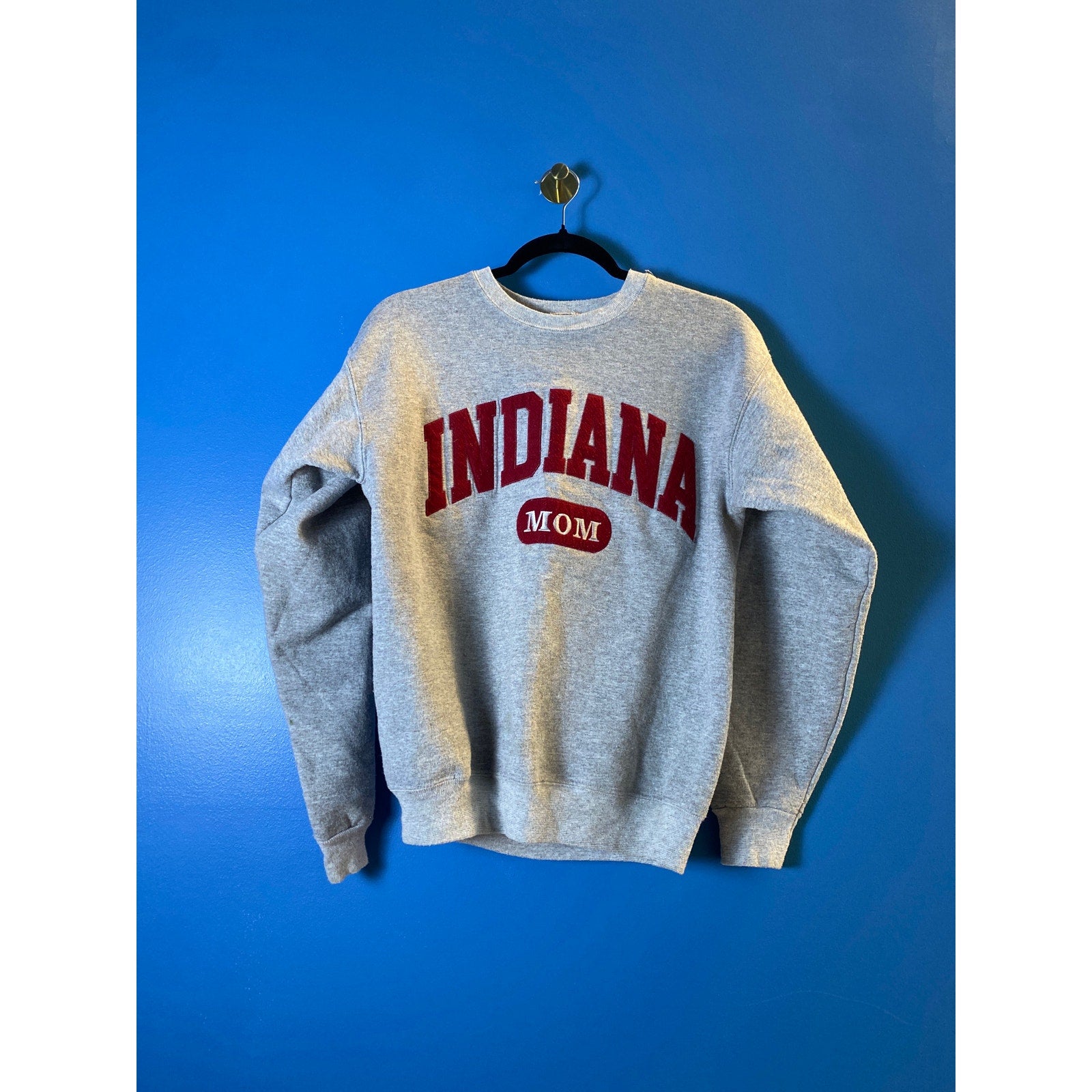Vintage Champion Embroidered INDIANA MOM Gray Crew Neck Sweatshirt Men's Small
