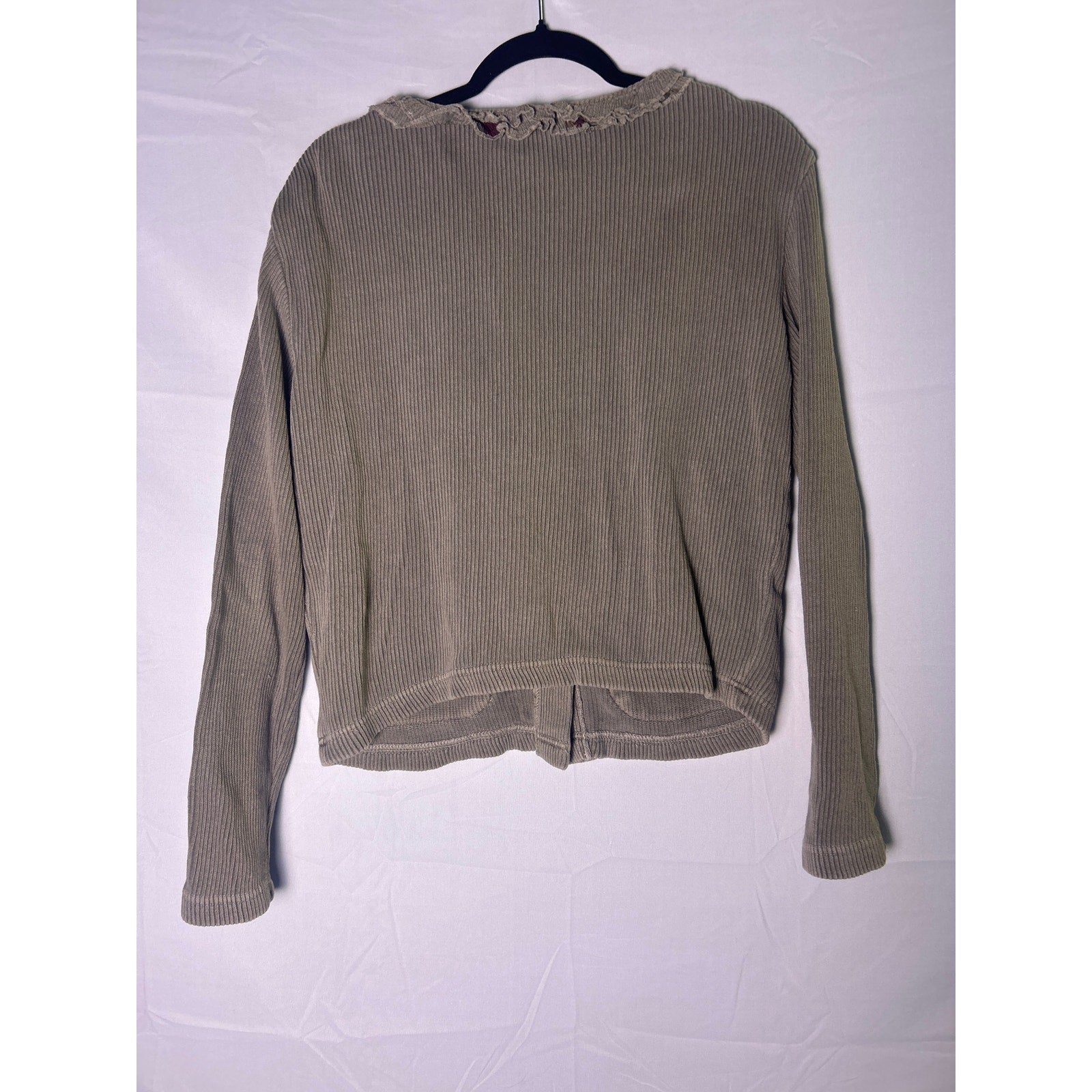 Vintage Mazi Gray Ruffle Cardigan w/ Pockets and Statement Buttons Womens Medium