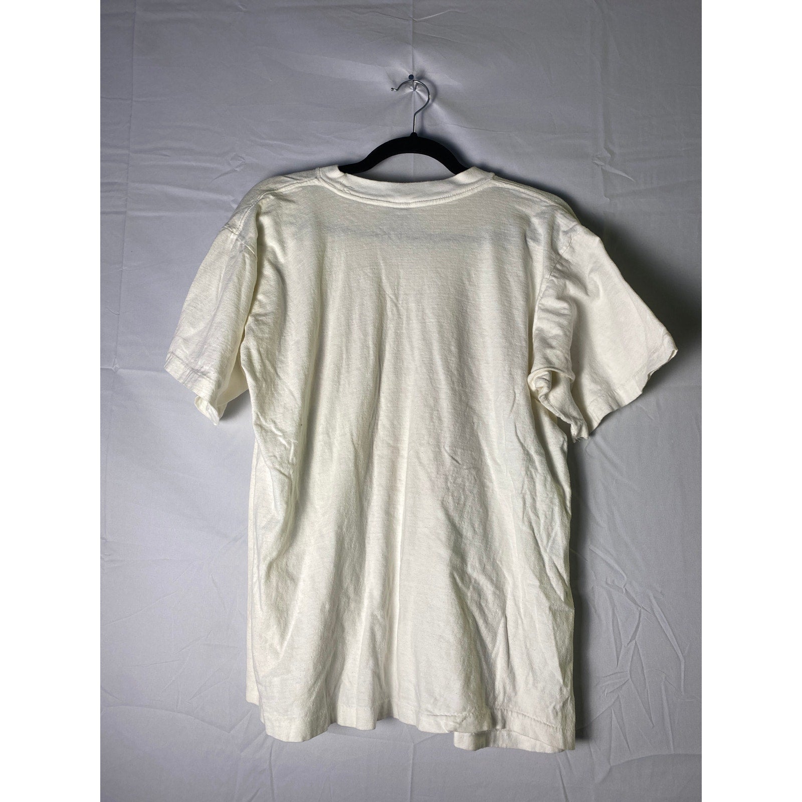 Vintage 90s INDIANA Hoosiers Basketball White T-shirt Women's Size XL