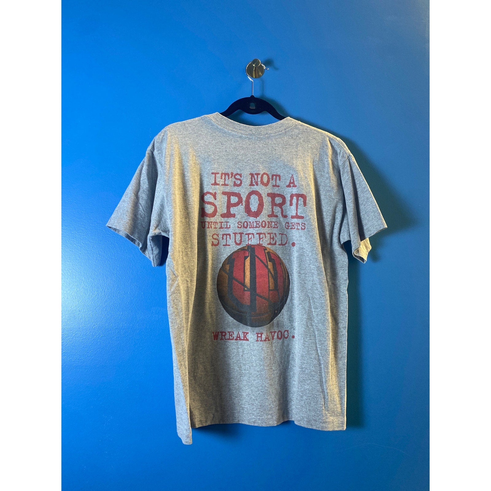 IU INDIANA Hoosiers Wreak Havoc Basketball Print Gray Shirt Men's Size Large
