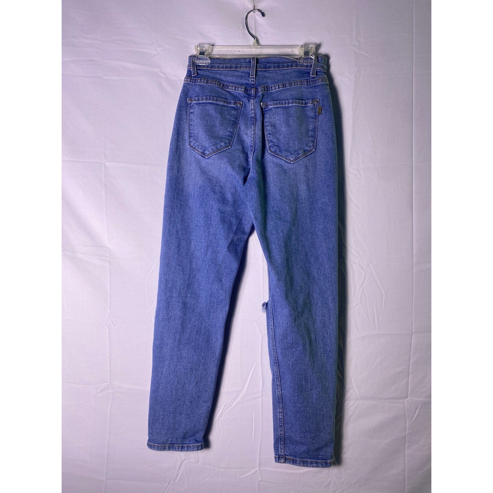 Vibrant M.I.U Distressed Straight Leg Jeans Blue Denim Women's Size 9 (W28)
