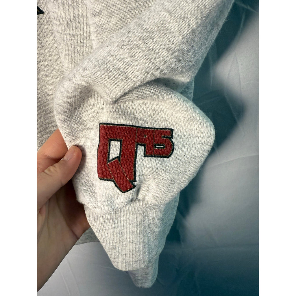 IU Q97 crewneck