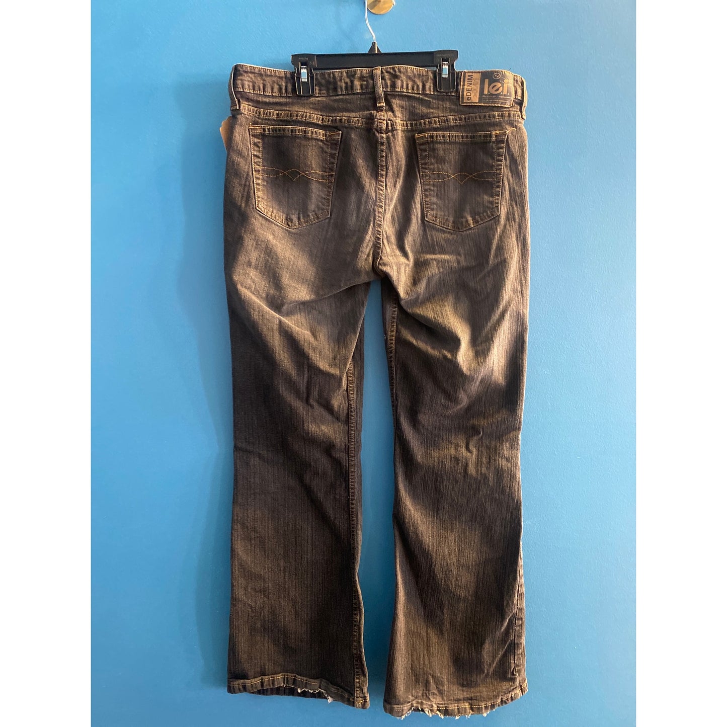 Y2K L.e.i. Straight Leg Dark Wash 5-Pockets Men's Size 37x30