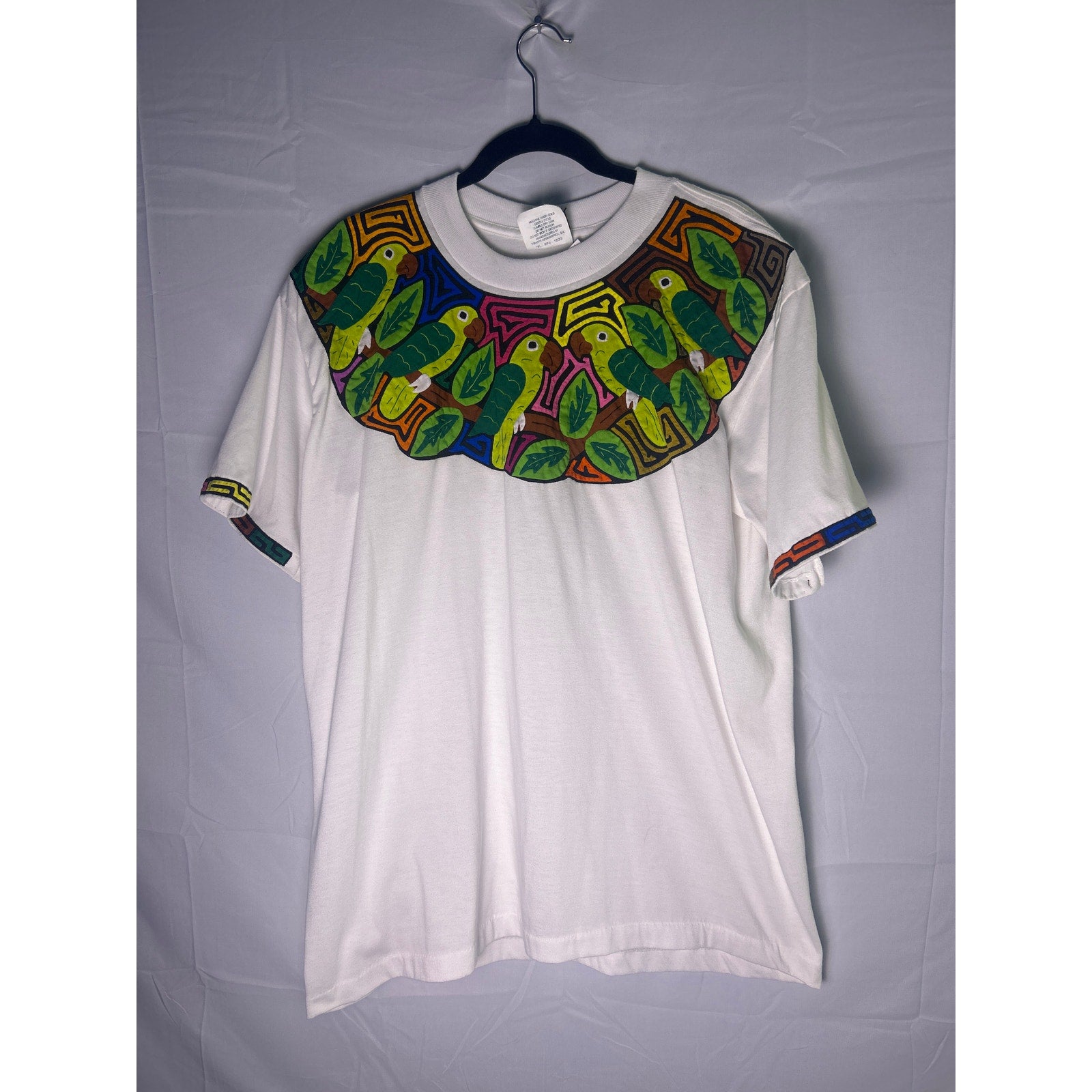 Vintage 90s Galapago Crazy Bird Leaves Design Print White T-shirt Men's Size XL