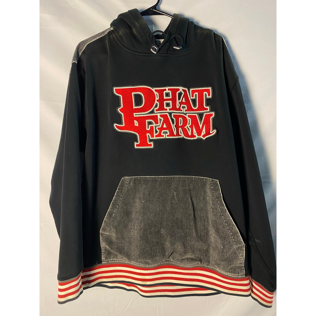 Phat Farm Embroidered Black and Red Heavy Hoodie Sweatshirt Men's Size Large