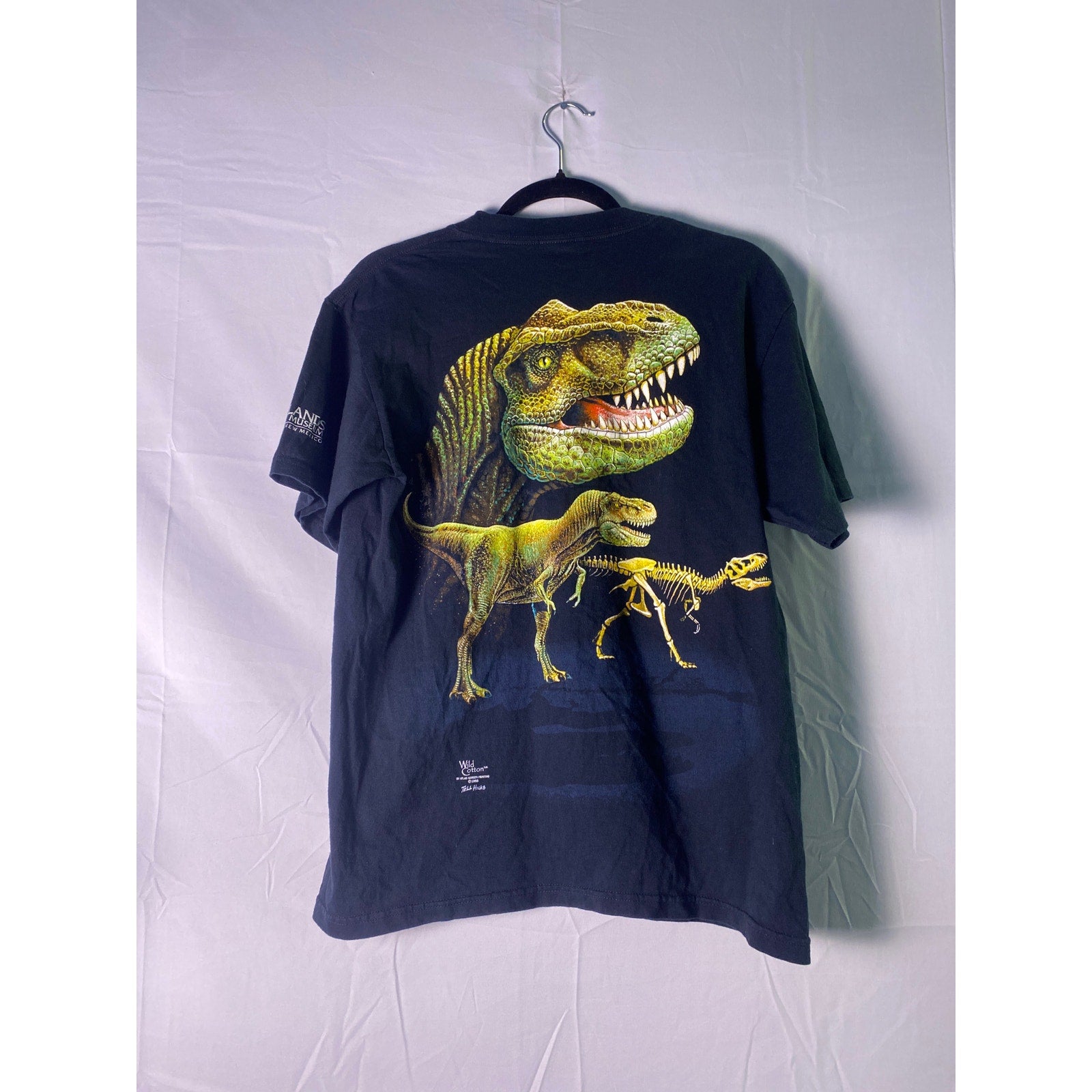 Vintage Tyrannosaurus Rex The Tyrant King Dinosaur Skeleton Museum Shirt Medium