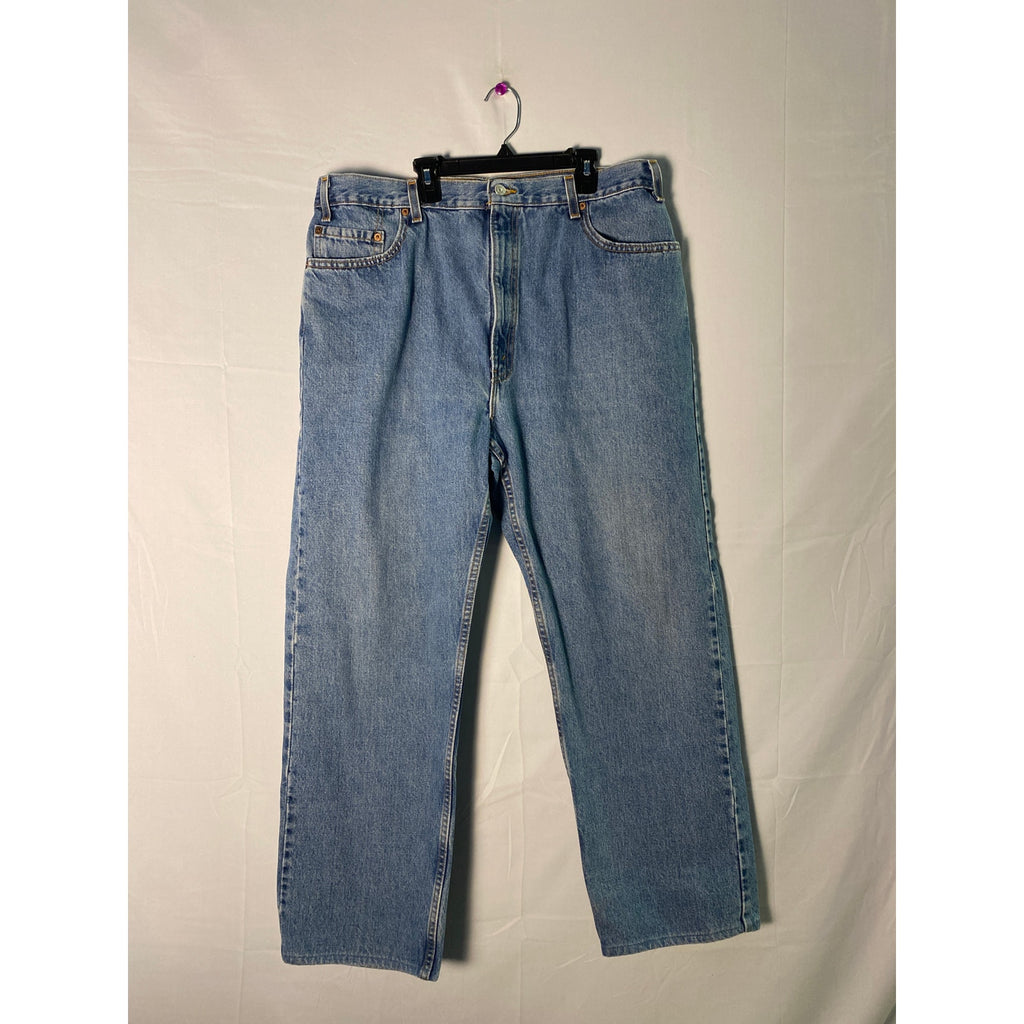 Vintage Levi’s 505 Blue Denim Straight Leg Medium Wash Jeans Men's Size 42x30