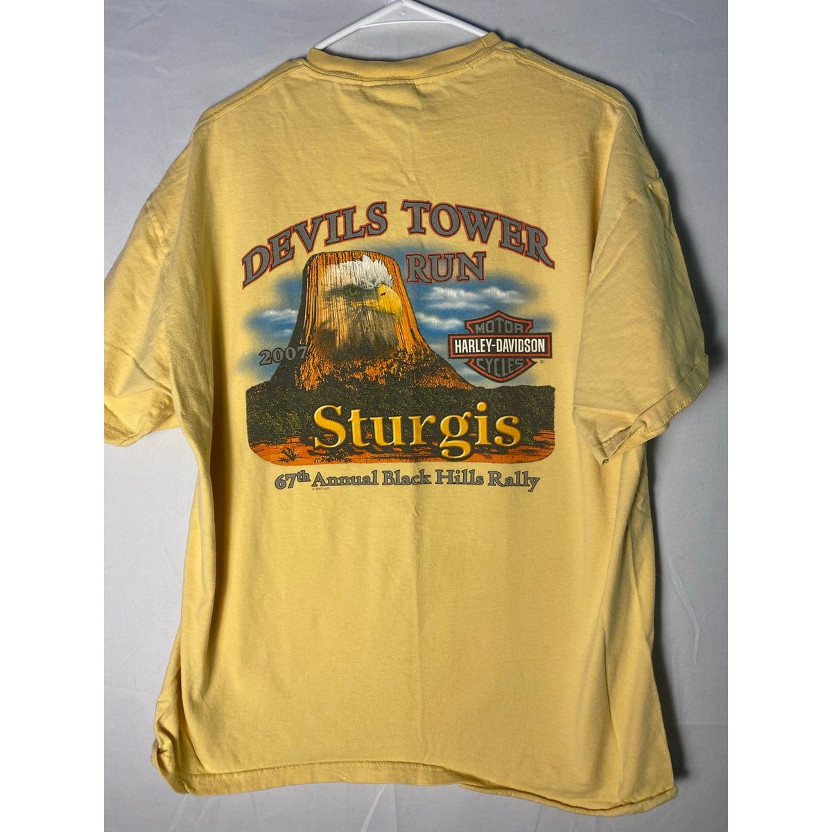 Harley Davidson STURGIS Devils Tower Run Black Hills Rally 2007 Shirt XL-2XL?