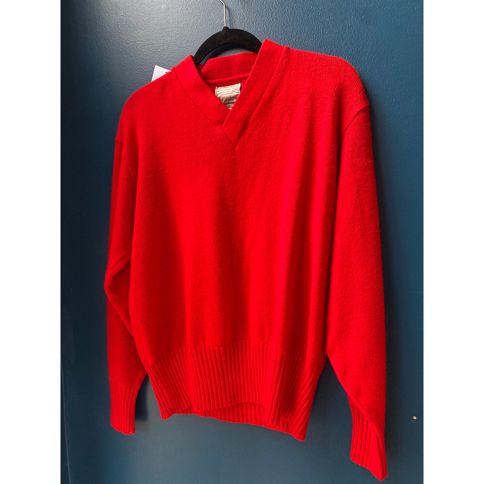 Vintage 60s Sand Knit V-neck Red Varsity Acrylic Knit Pullover Sweater Size L/XL